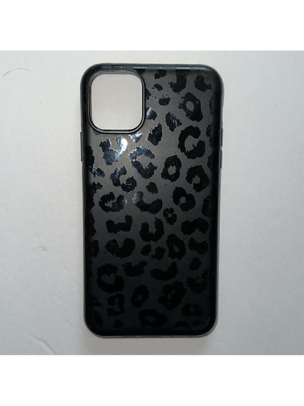 Velvet Caviar Phone Case 11Pro Max - Picture 4 of 6